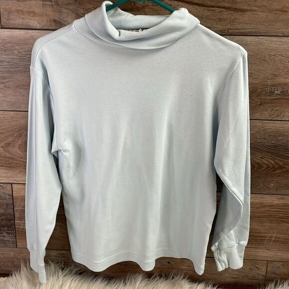 Linda Thompson Ladies Turtle Neck Pullover Top, Size Small, Blue - Picture 2 of 4